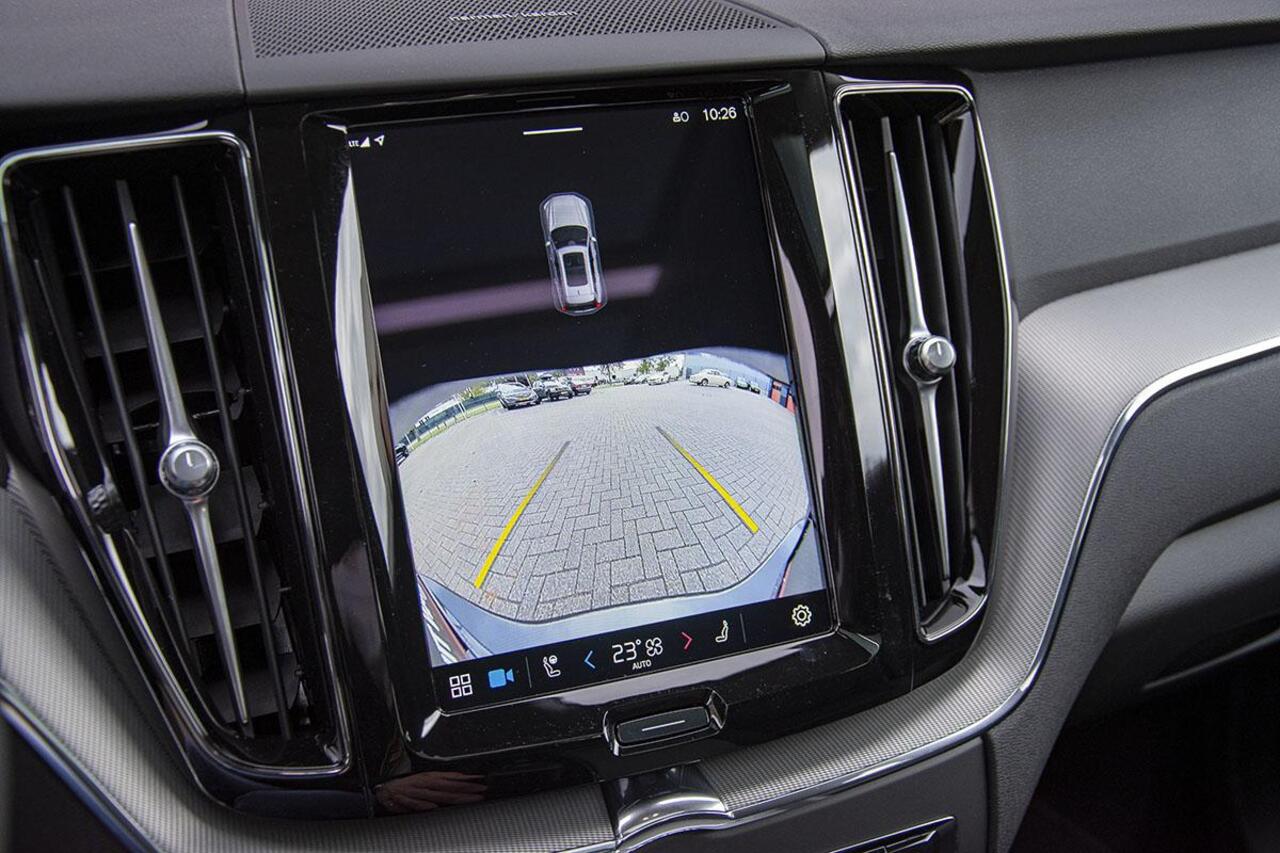 Volvo XC60 2.0 RECHARGE T6 AWD PLUS BRIGHT 21 INCH