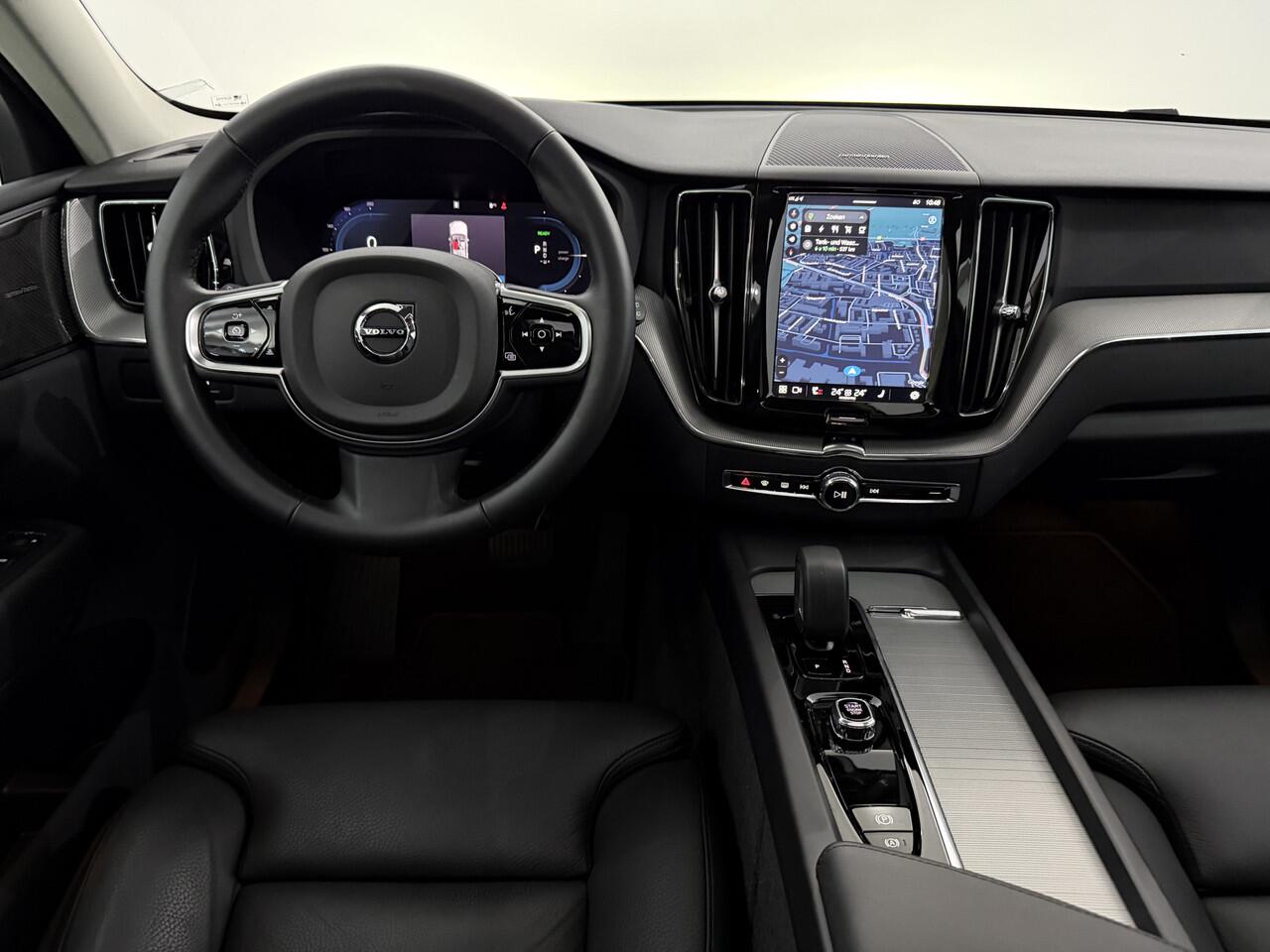 Volvo XC60 2.0 plus T6 AWD Plug-in Hybrid Plus Dark Pano, 360 Camera, Harman/Kardon, Navi, Memory, Elektrische achterklep, Stoelverwarming