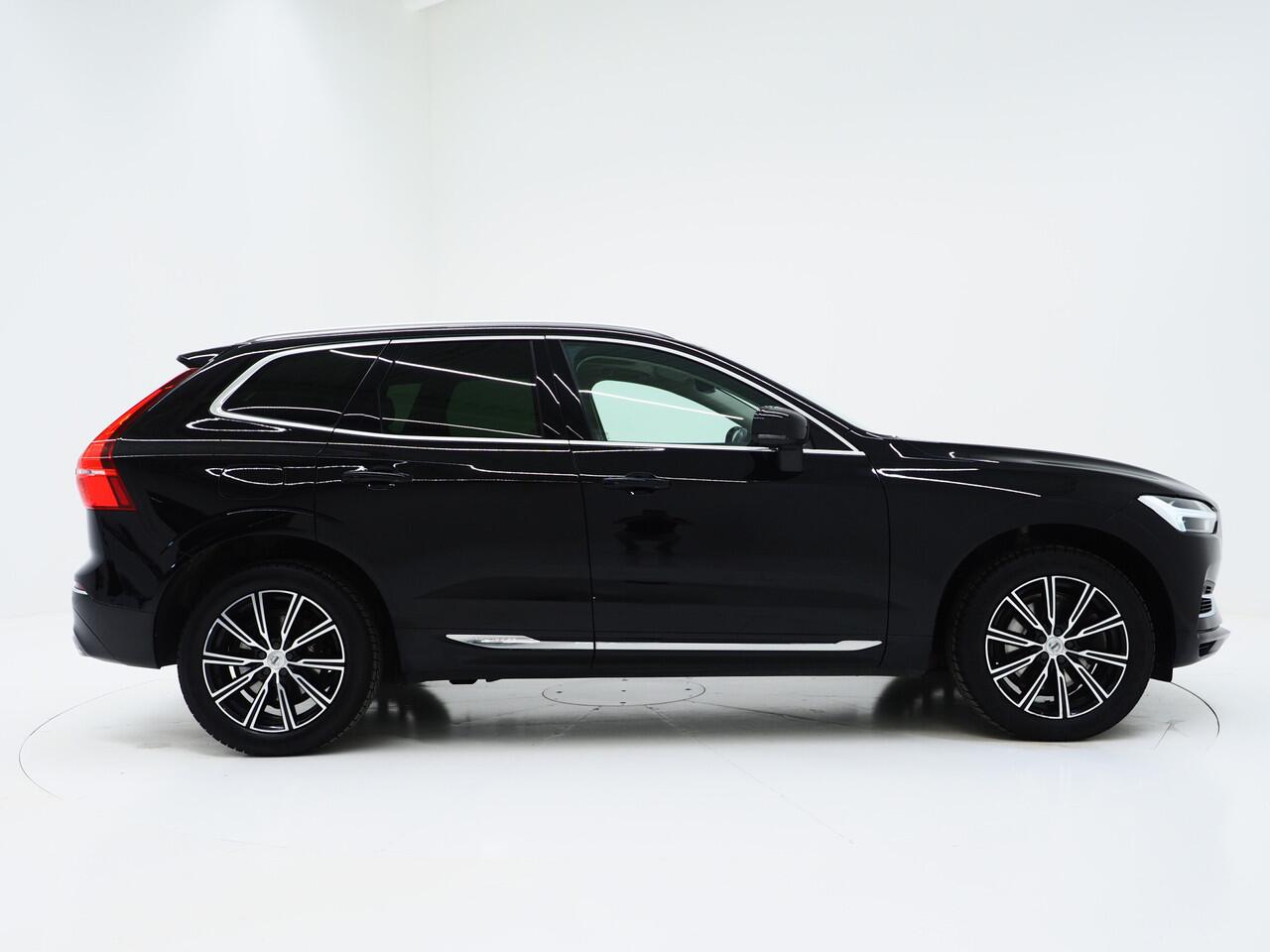 Volvo XC60 2.0 Recharge T8 AWD Inscription | Panoramadak | Pilot Assist | Keyless | Adaptive Cruise | Camera