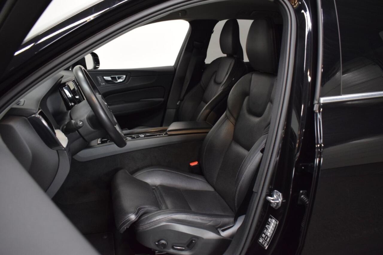 Volvo XC60 2.0 B5 250pk AUT8 Inscription Trekhaak 2300kg/ Massage stoelen/ stoel verw. Koeling/ Camera/ Adapt. Cruise