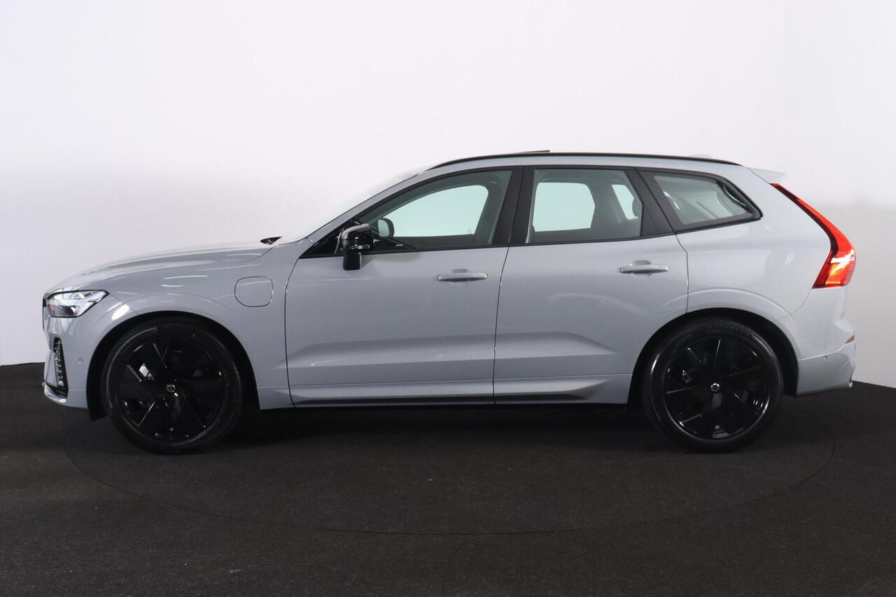 Volvo XC60 T6 Recharge AWD Ultra Dark - Luchtvering - Panorama/schuifdak - IntelliSafe Assist & Surround - 360º Camera - Harman/Kardon audio - Adaptieve LED koplampen - Verwarmde voorstoelen, stuur & achterbank - Parkeersensoren voor & achter - Elektr. bedienb. voor