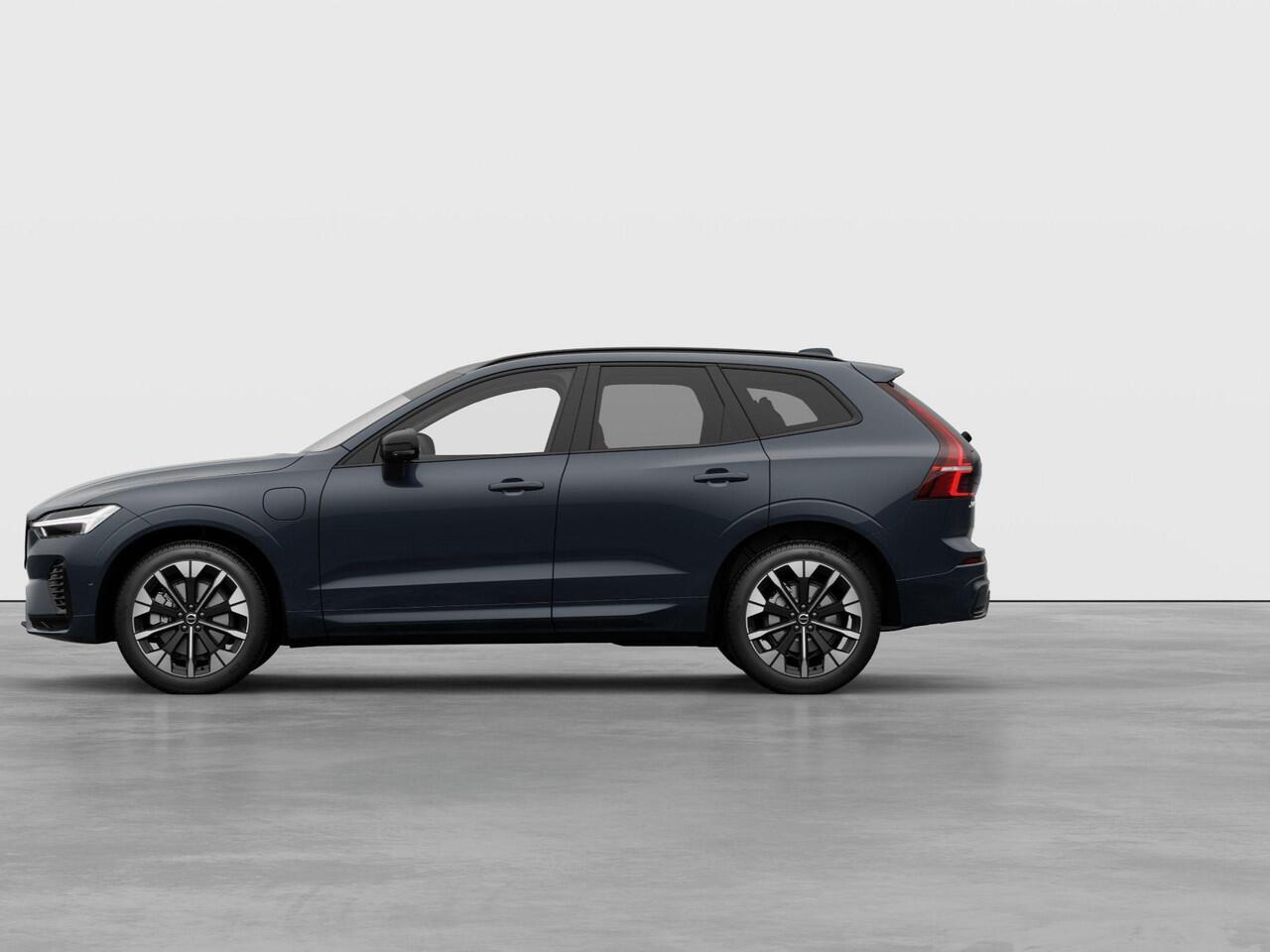 Volvo XC60 T6 Plug-in hybrid AWD Plus | Premium pack | Panoramadak | HUD | Geventileerd leer |