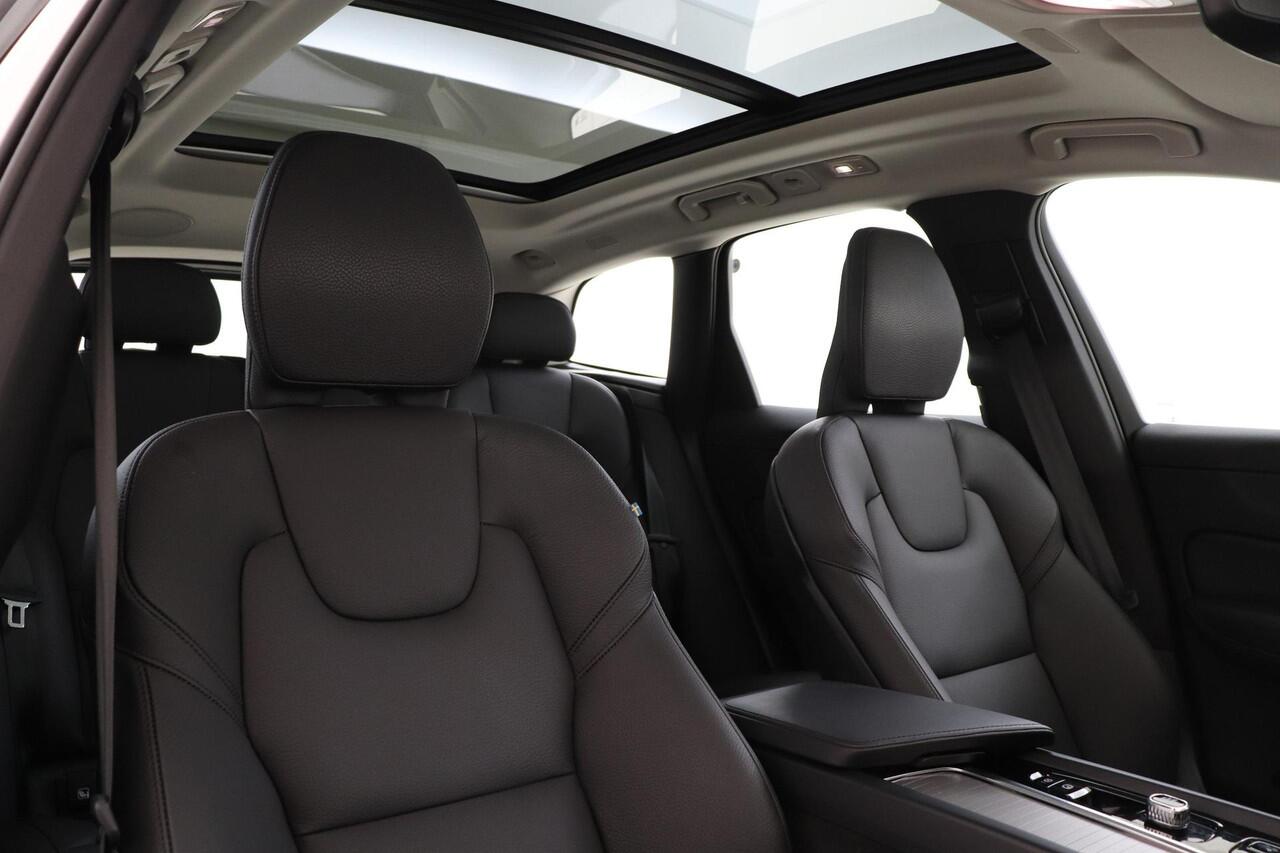 Volvo XC60 T6 PLUG-IN HYBRID AWD PLUS BRIGHT -PANO.DAK|ADAP.LED|360°CAM|HARMAN/KARDON