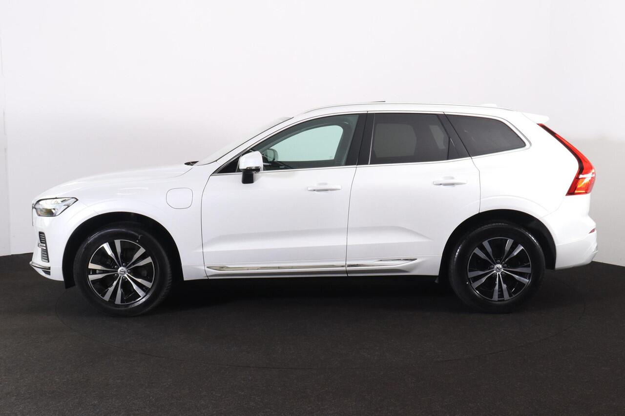 Volvo XC60 T6 Recharge AWD Inscription Expression - LONG RANGE - Panorama/schuifdak - IntelliSafe Assist - Harman/Kardon audio - Adaptieve LED koplampen - Parkeercamera achter - Verwarmde voorstoelen & stuur - Parkeersensoren voor & achter - Draadloze tel. lader - E