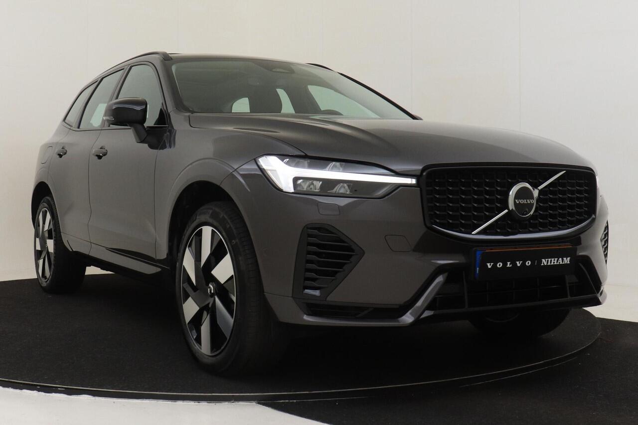 Volvo XC60 T6 PLUG-IN HYBRID AWD ULTRA DARK -PANO.DAK|HEAD-UP DISP.|360°CAM|TREKHAAK|HARMAN/KARDON