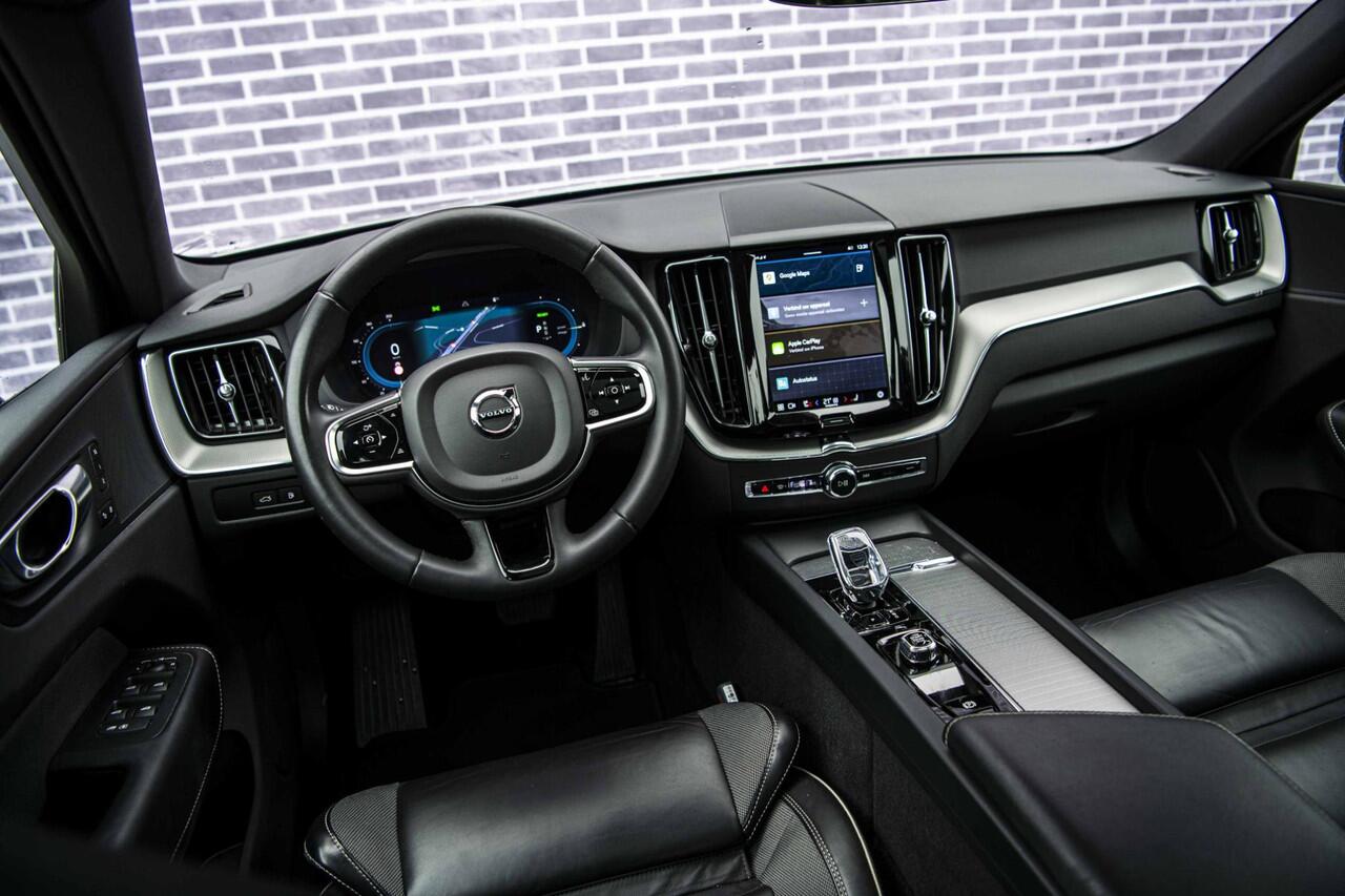 Volvo XC60 2.0 T6 Plug-in hybrid AWD Plus Dark | 20" | Sportstoelen | Panoramadak | Adaptieve Cruise Control | Parkeercamera |