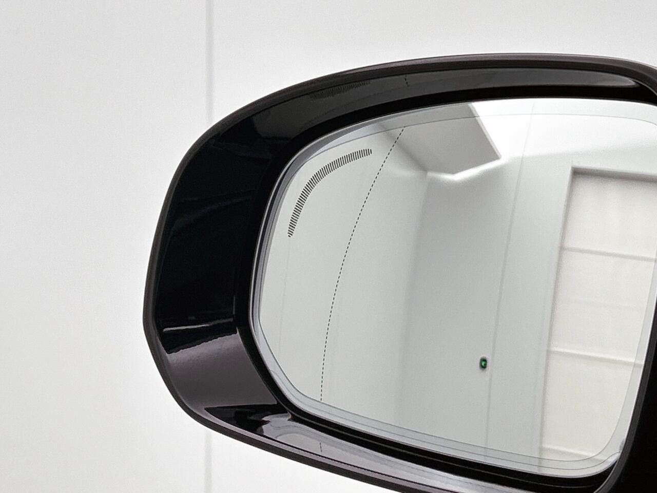 Volvo XC60 2.0 T6 AWD Ultra Dark | Leder | Panoramadak | Trekhaak |