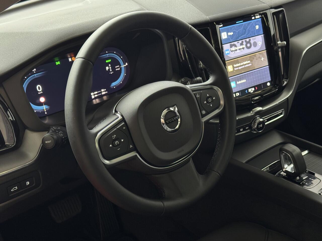 Volvo XC60 ?NIEUWE AUTO? VAPOUR GREY 2.0 T6 350 PK PHEV LEER AWD PLUS BRIGHT LONG RANGE PANO PERF.AUDIO ELEK.KLEP phev ? Top Auto's Wijchen , Altijd een Ruim aanbod van Volvo's i BUSINESS / CORE / BRIGHT / DARK / ULTRA DARK / PLUS DARK / BLACK EDITION / ESSENTIAL