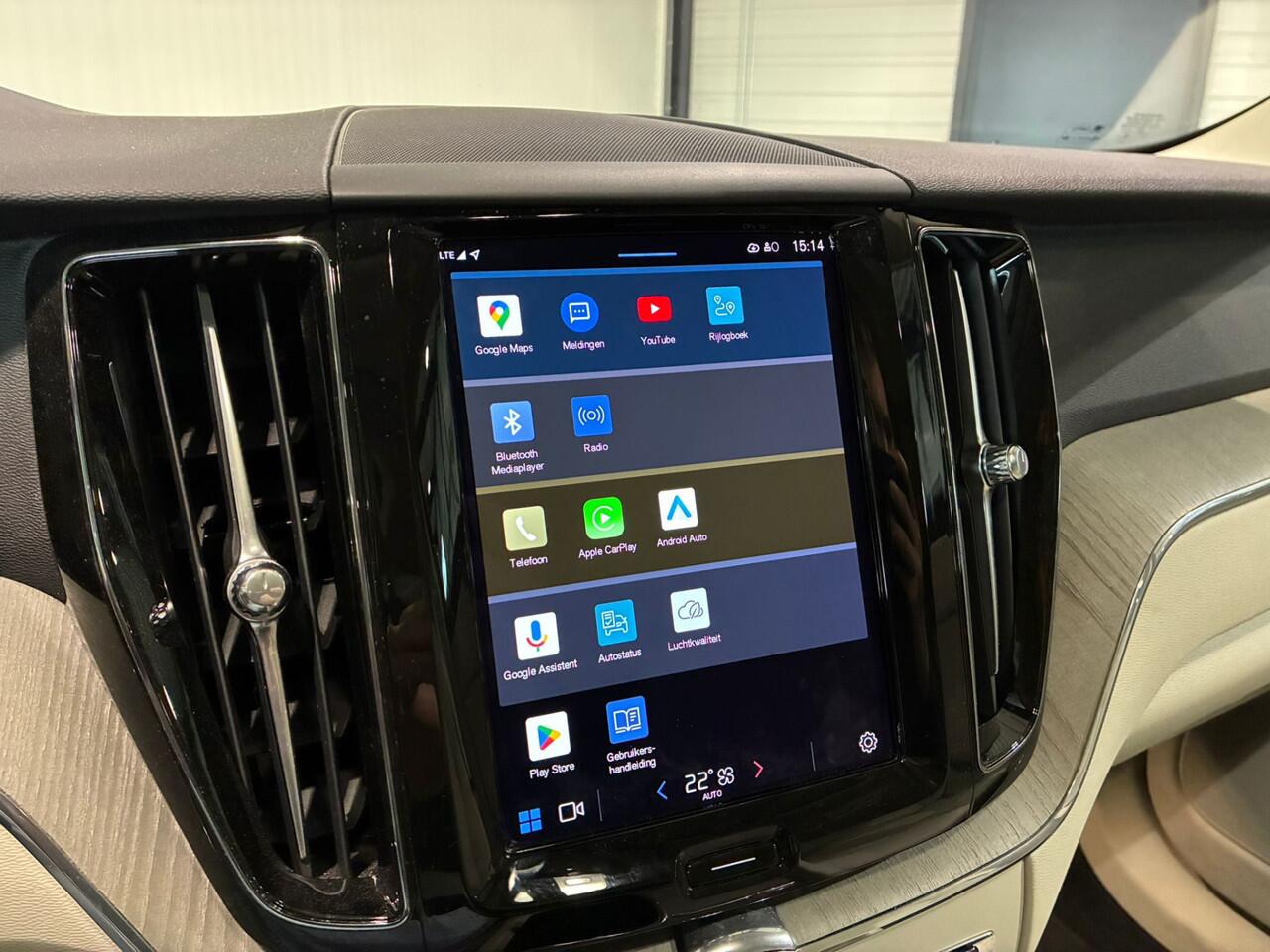 Volvo XC60 T6 Aut. Long Range Plug-in Hybrid Leder Parkeercamera 350pk