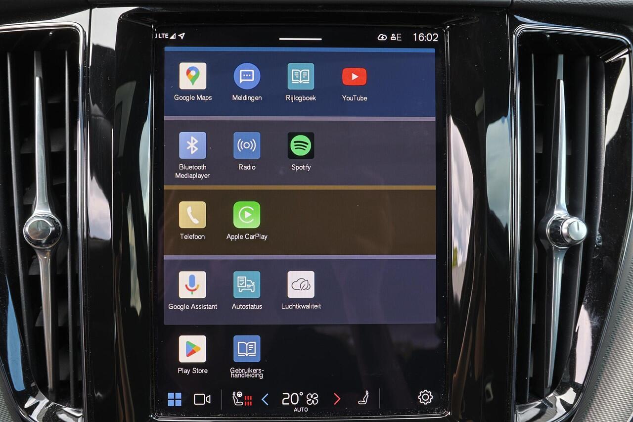 Volvo XC60 T6 Recharge AWD Plus Black Edition - Luchtvering - Panorama/schuifdak - IntelliSafe Assist & Surround - 360º Camera - Harman/Kardon audio - Adaptieve LED koplampen - Verwarmde voorstoelen, stuur & achterbank - Parkeersensoren voor & achter - Elektr. bedie