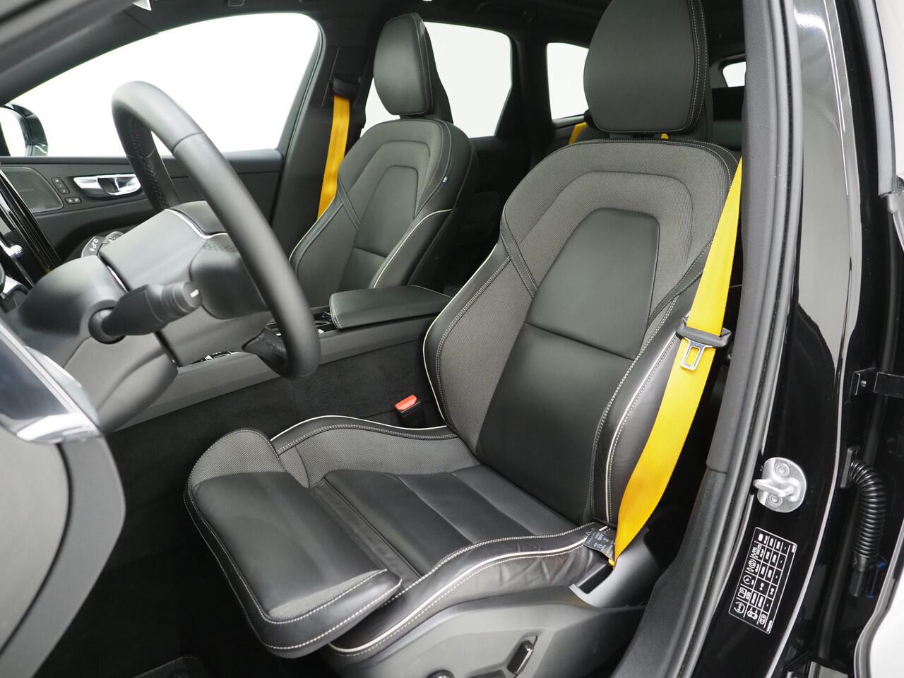 Volvo XC60 2.0 T8 AWD Polestar Engineered Long Range | Panoramadak | Harman/Kardon | Pilot Assist | 360 | Keyless | Carplay