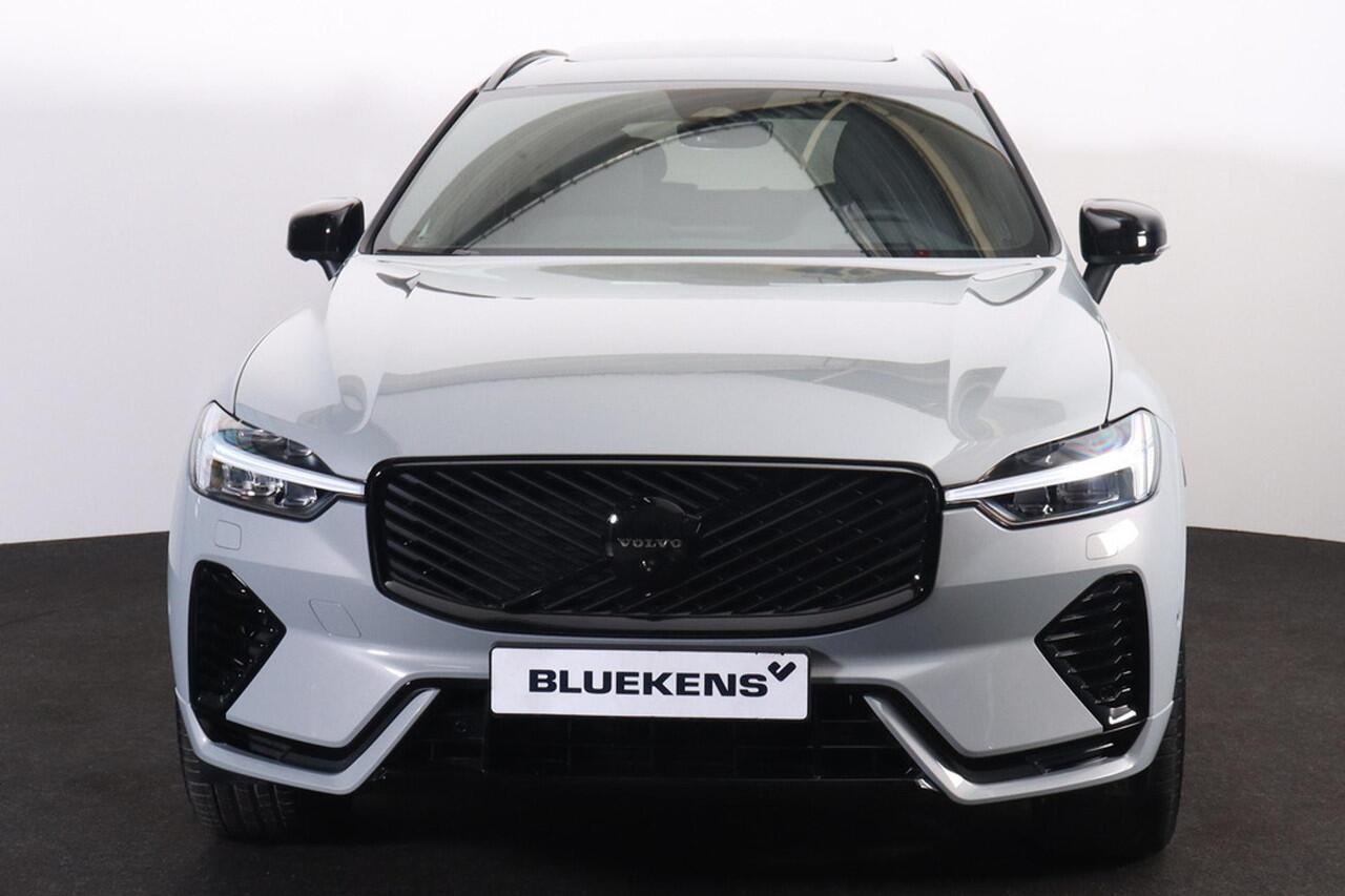 Volvo XC60 T6 Recharge AWD Ultra Black Edition - Panorama/schuifdak - IntelliSafe Assist & Surround - 360º Camera - Harman/Kardon audio - Adaptieve LED koplampen - Verwarmde voorstoelen, stuur & achterbank - Parkeersensoren voor & achter - Elektr. bedienb. voorstoel
