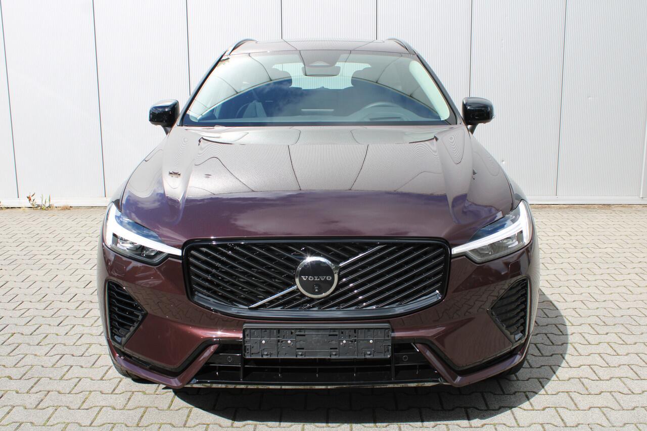 Volvo XC60 T6 Plug-in AWD Ultra Dark | Luchtvering | Head up display | 21" Velgen