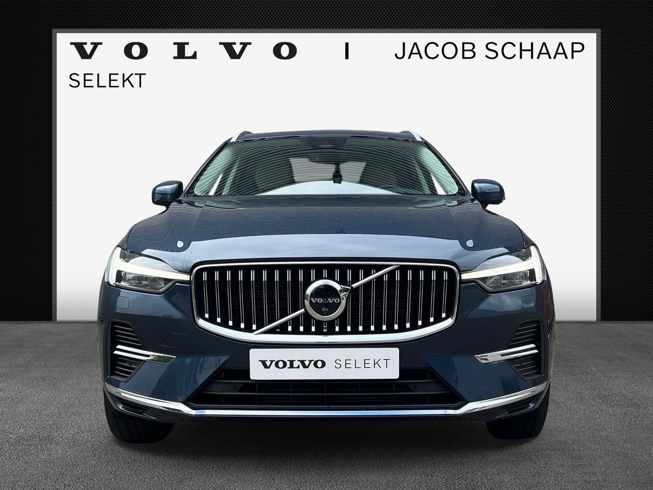 Volvo XC60 T6 Plug-in hybrid AWD Ultimate Bright / 360 camera / Trekhaak semi elektrisch / Head up display / 2250kg trekgewicht /