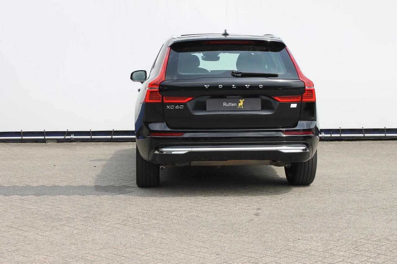 Volvo XC60 T6 350PK Automaat AWD Ultimate Bright Head up display / Google infotainment / Panoramisch schuif-kanteldak / Lederen bekleding / 20" lichtmetalen velgen / Apple Carplay