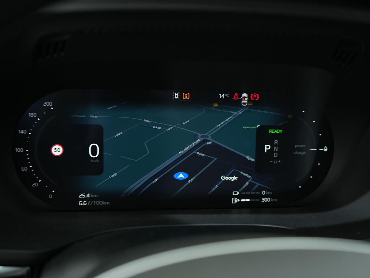 Volvo XC60 2.0 T8 RECHARGE 455PK AWD ULTRA DARK EAT8 | Bower & Wilkens | Luchtvering | Nappa Leder