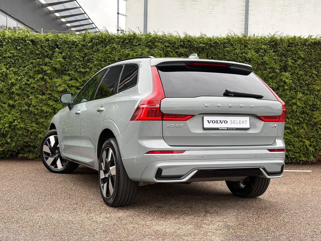 Volvo XC60 T6 Plug-in hybrid AWD Plus Dark