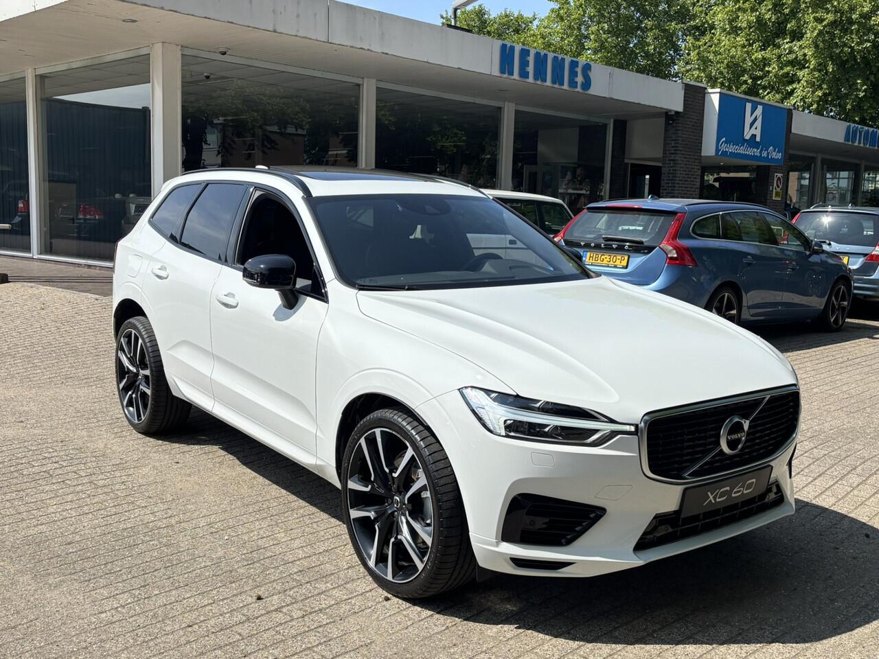 Volvo XC60 T8 AWD R-Design DAB Pano Keyless Pilot Assist