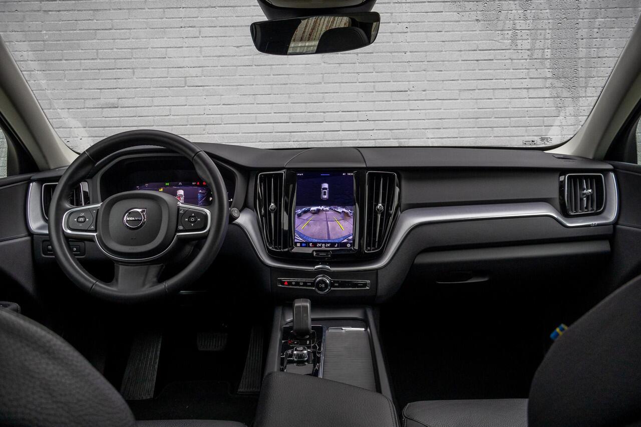 Volvo XC60 2.0 T6 Plug-in AWD inc BTW|Dealer OH|Winter-pack|Pano|Leer