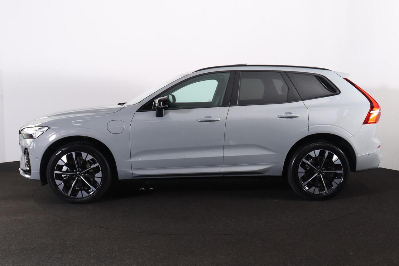 Volvo XC60 T8 Recharge AWD Ultra Dark - Panorama/schuifdak - IntelliSafe Assist & Surround - 360º Camera - Harman/Kardon audio - Adaptieve LED koplampen - Verwarmde voorstoelen, stuur & achterbank - Parkeersensoren voor & achter - Elektr. bedienb. voorstoelen met ge