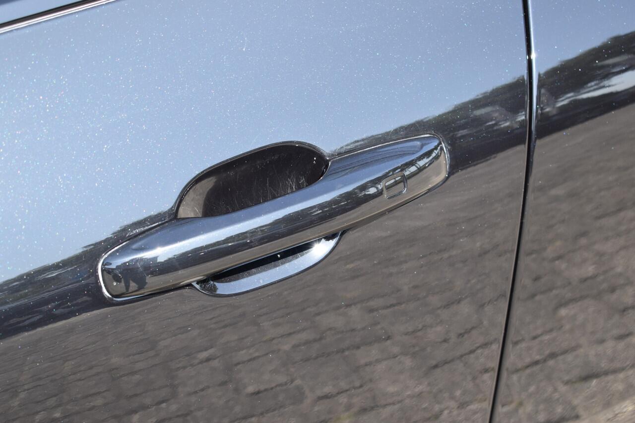 Volvo XC60 T8 AWD 405PK Plug-in Hybrid Polestar Engineered | 360 Camera | 22" LMV | ACC | H&K | Panoramadak |