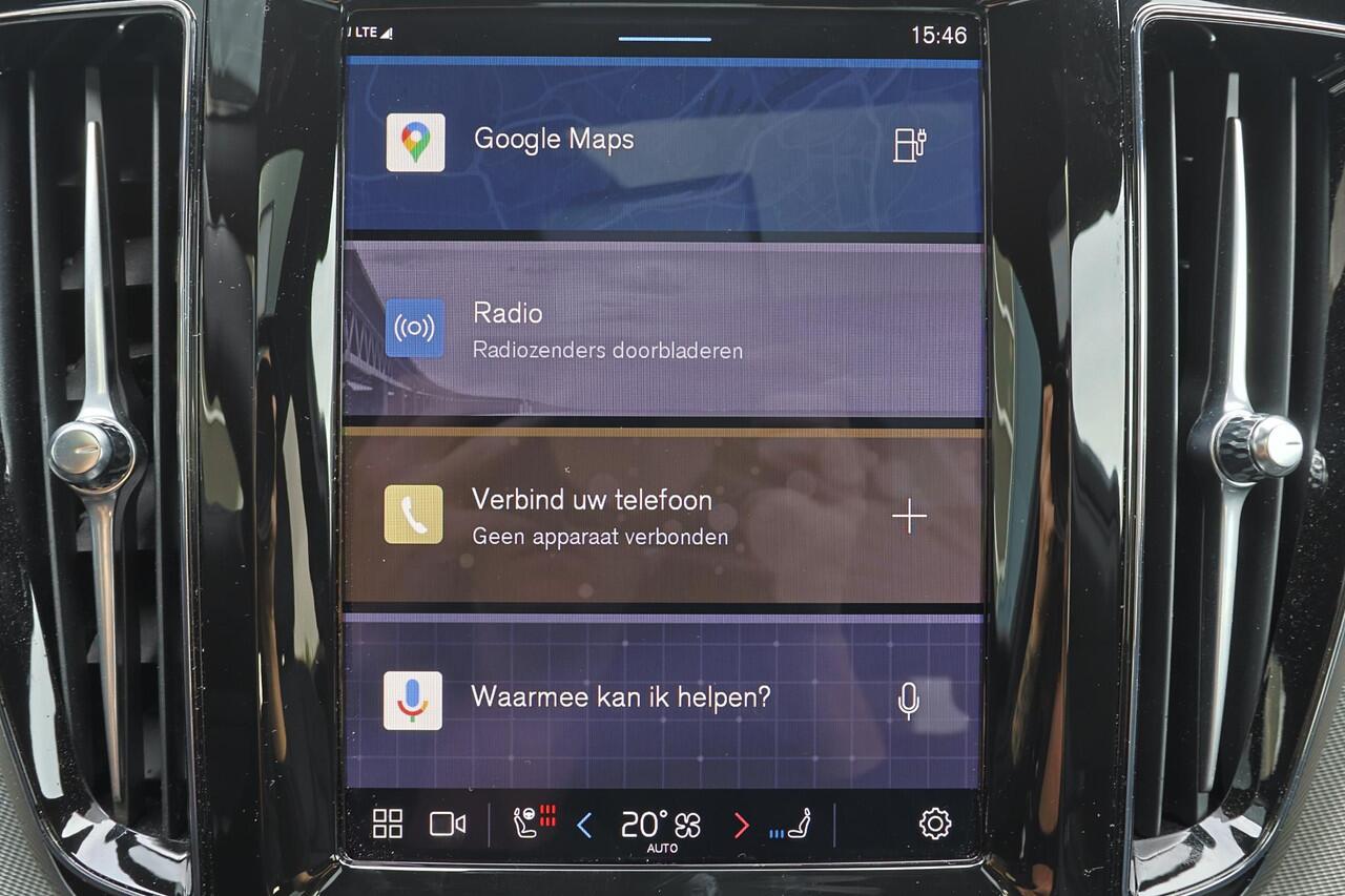 Volvo XC60 T8 Recharge AWD Ultra Black Edition - Luchtvering - Panorama/schuifdak - IntelliSafe Assist & Surround - 360º Camera - Adaptieve LED koplampen - Verwarmde voorstoelen & stuur - Parkeersensoren voor & achter - Elektr. bedienb. voorstoelen met geheugen - He