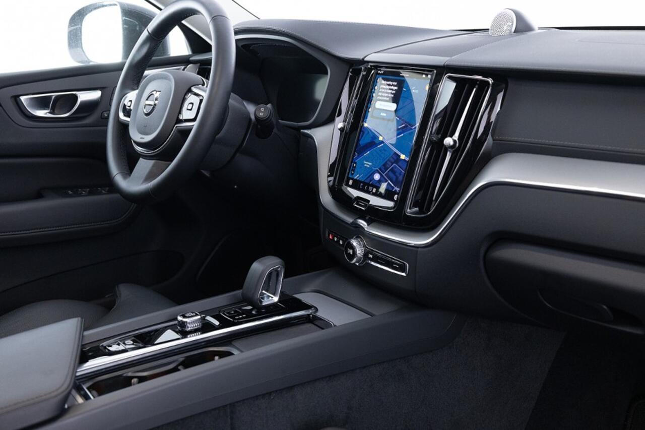 Volvo XC60 2.0 T8 Plug-in hybrid AWD Ultra Bright | BOWERS & WILKINS | LUCHTVERING ? 1e Eigenaar