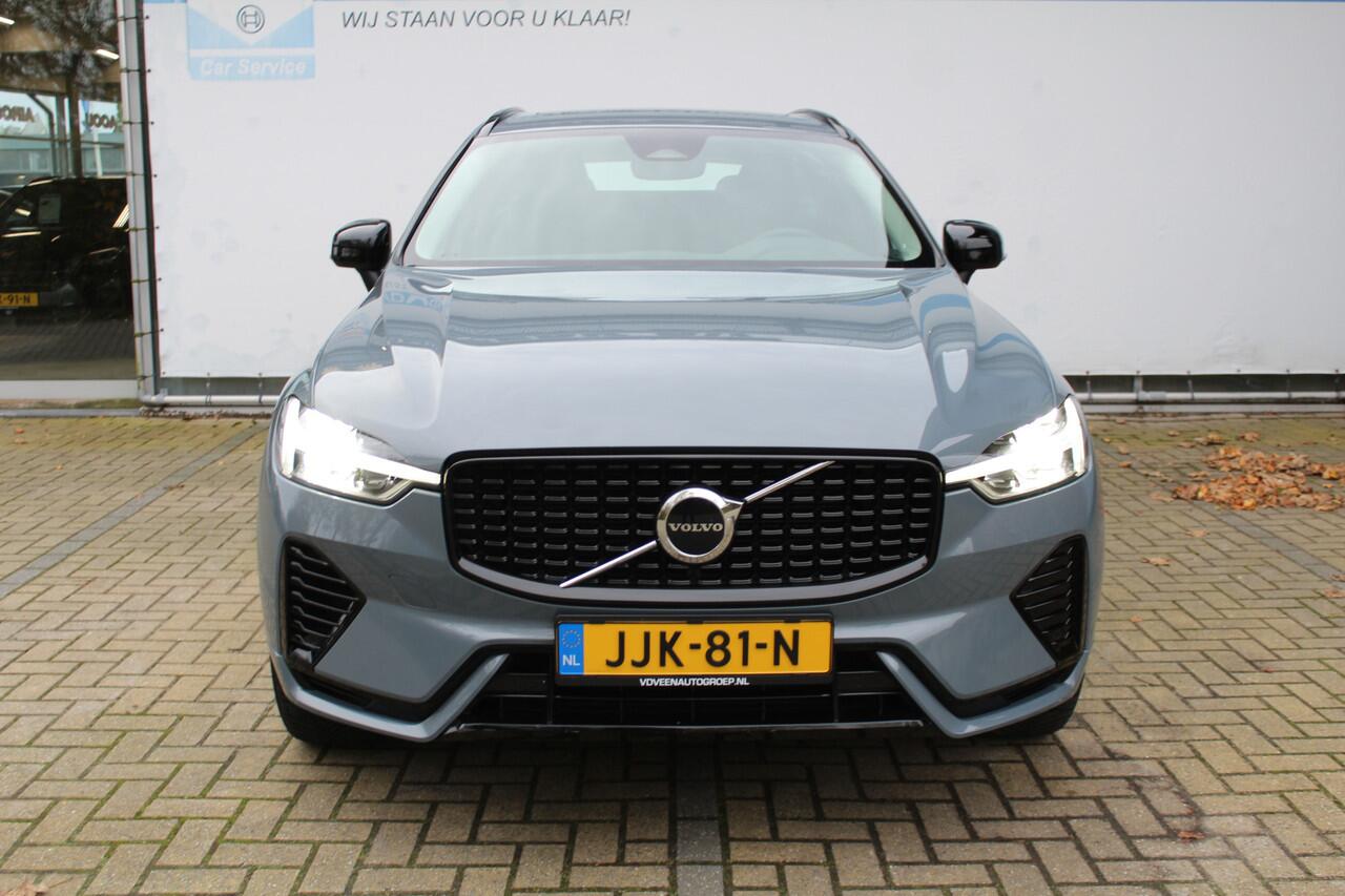 Volvo XC60 2.0 T6 Plug-in hybrid AWD Plus Dark | Incl. 12 maanden Garantie | Panorama dak | Keyless entry/start | Achteruitrijcamera | Elektrische kofferbakklep | Memory stand stoelen | Adaptive cruise | Apple CarPlay/Android Auto | Climate controle | Draadloze tele