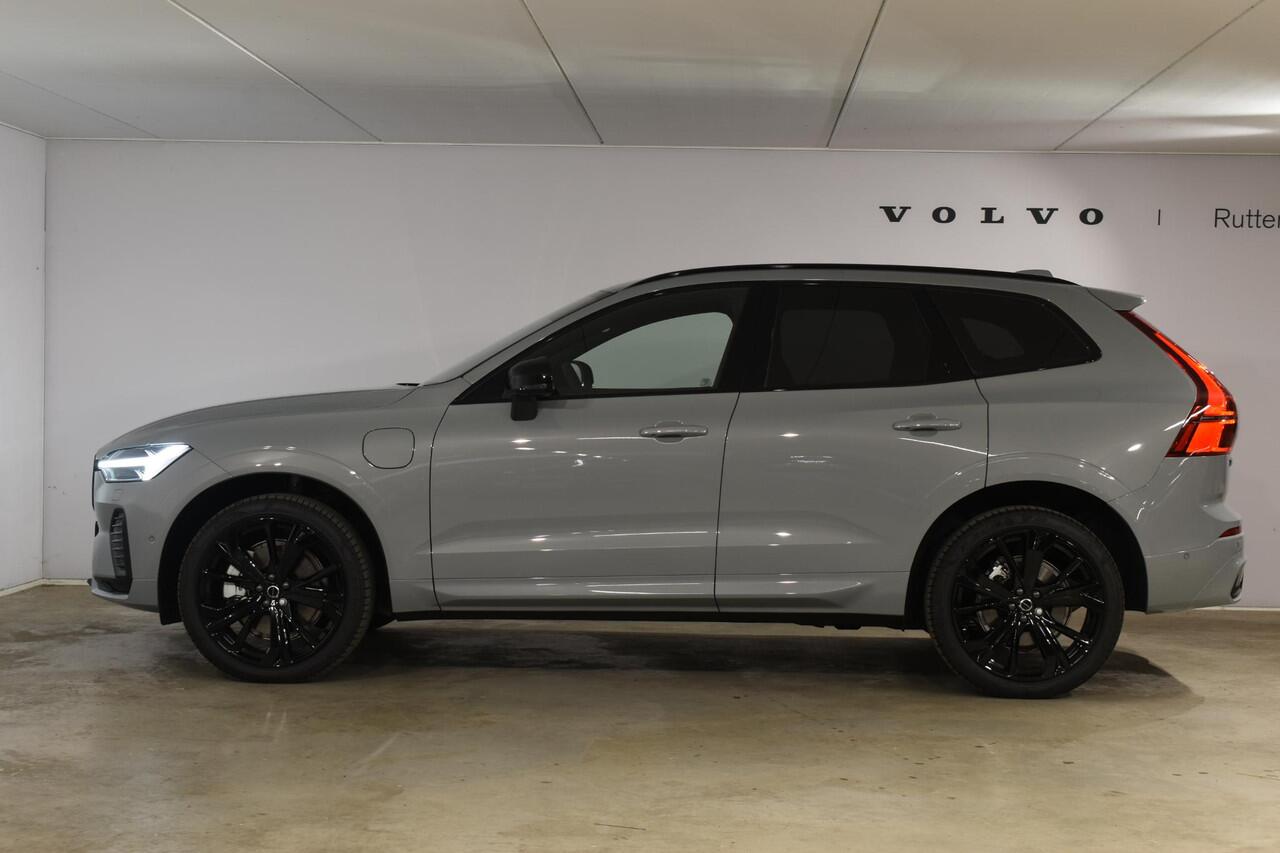 Volvo XC60 T6 350PK Plug-in Hybrid AWD Plus Black Edition / Head Up Display / 360 Camera / Panorama Dak / Lederen Bekleding / Elektrische Stoelen / Stuur & Stoelverwarming /