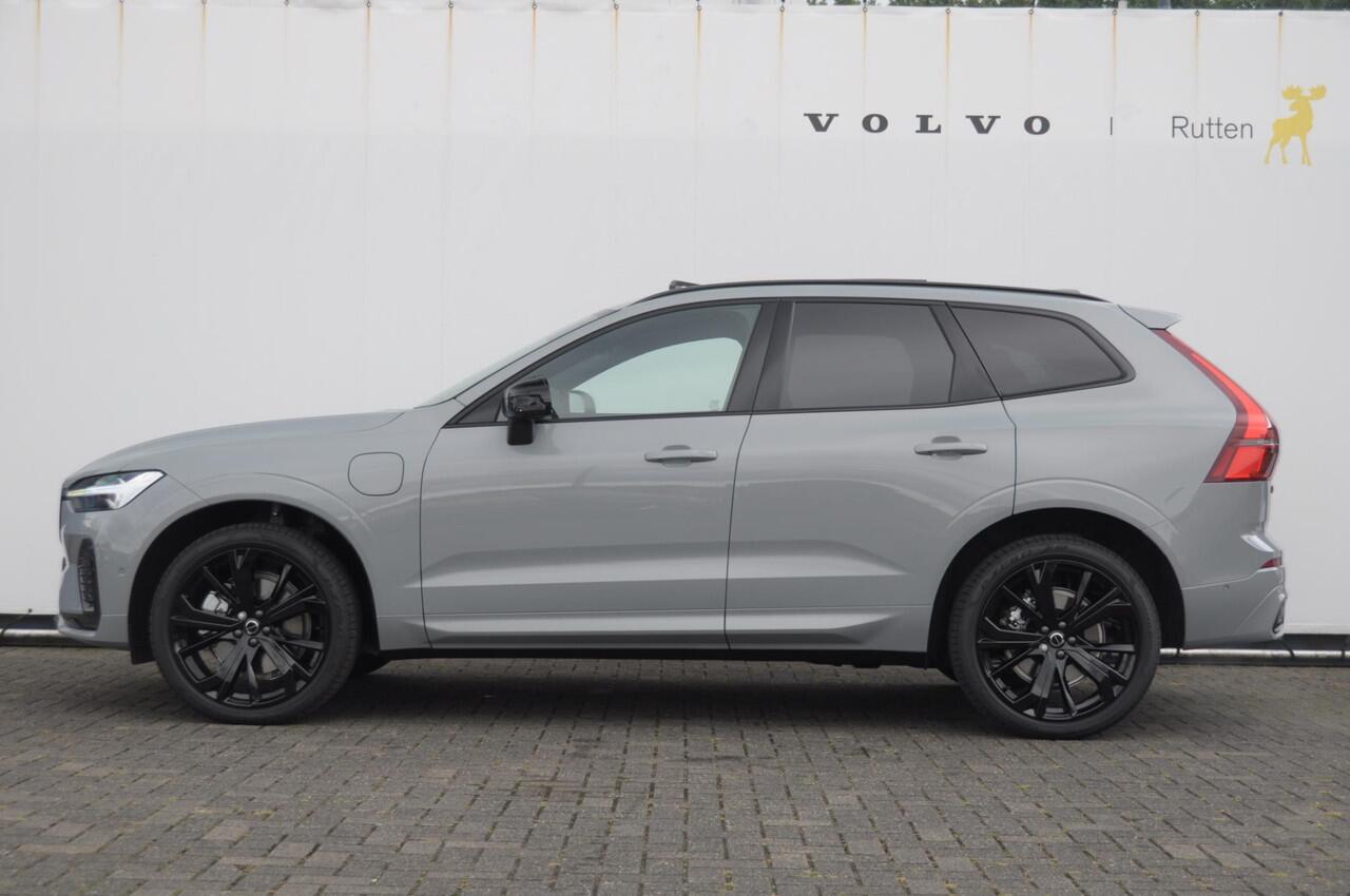 Volvo XC60 T6 350PK Facelift AWD Plus Black Edition Apple Carplay / Adaptive cruise control / Panorama dak / Sportstoelen / Elektrisch bedienbare bestuurderstoel met geheugen / Keyless Entry / Elektrische achterklep