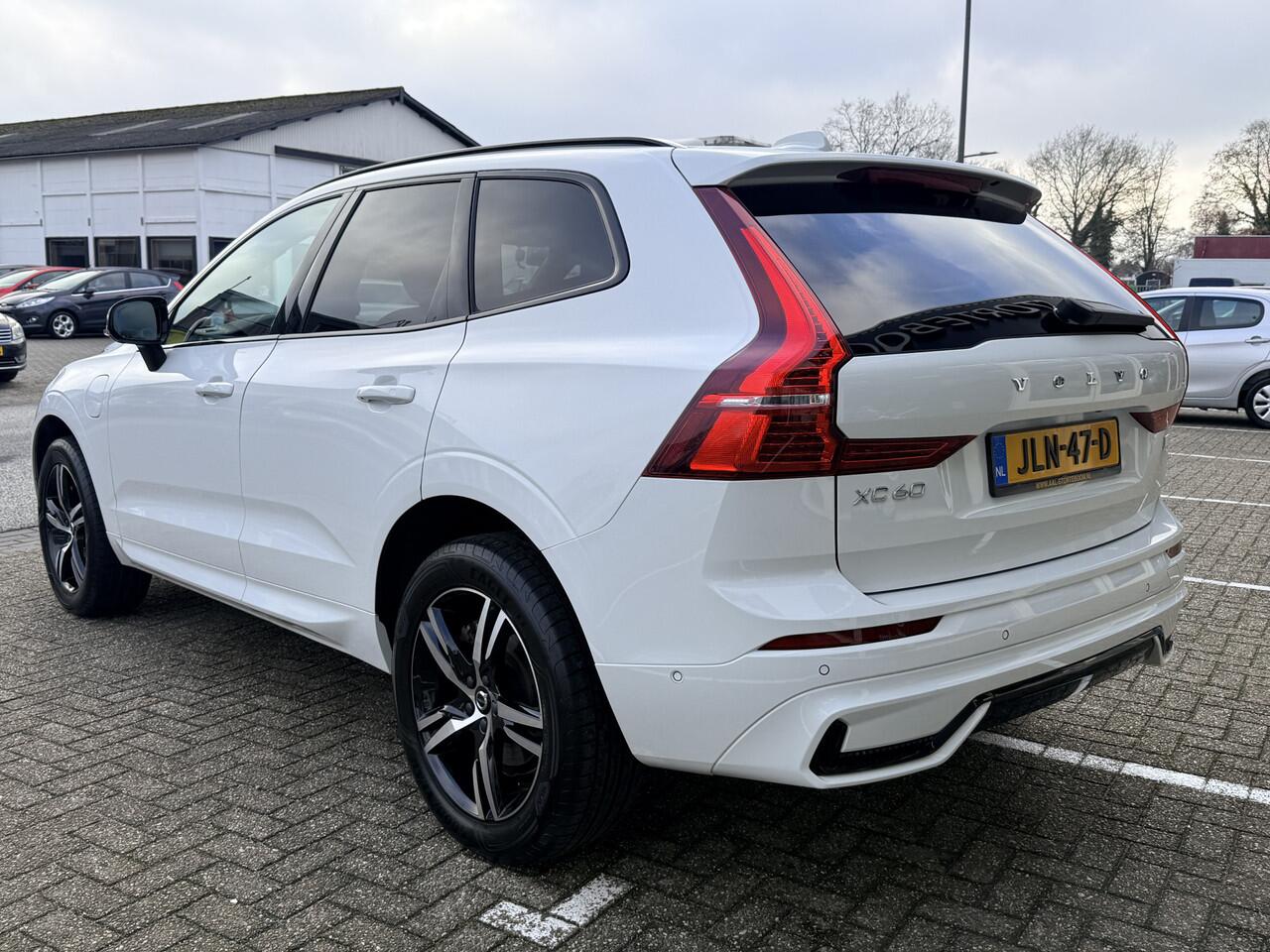 Volvo XC60 2.0 Recharge T6 AWD R-Design | Apple Carplay | Luchtvering | H&K | Stoelventilatie | 360 Camera | Achterbank verwarming