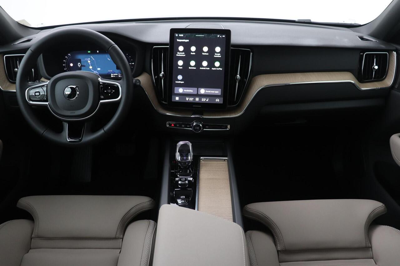 Volvo XC60 T6 Plug-in hybrid Plus Bright | FACELIFT | Head-Up | Panoramadak | harman/kardon | ACC | 360° Camera