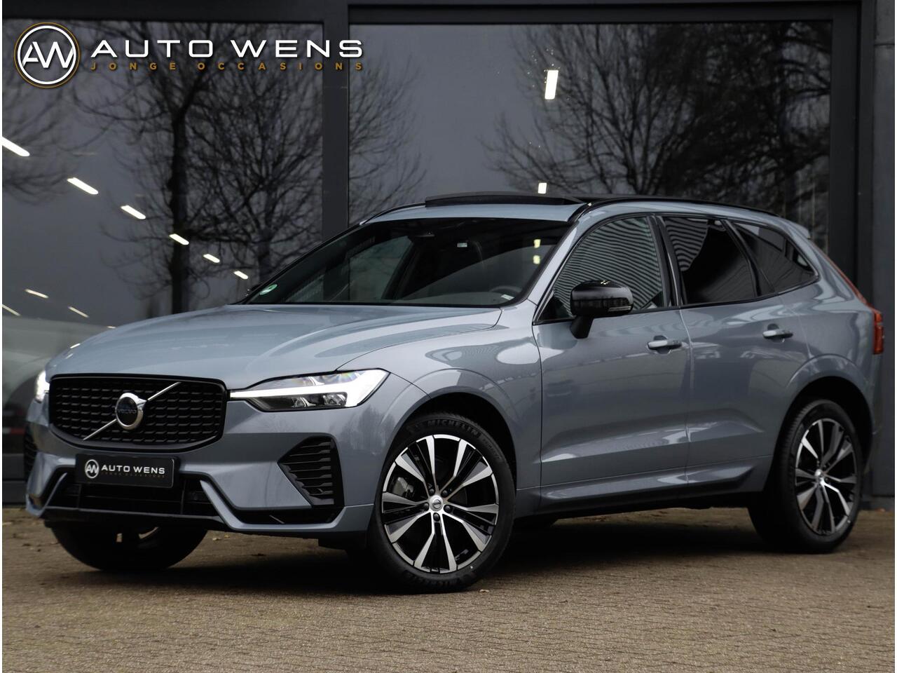 volvo-xc60-b4-plus-dark-panodak--b