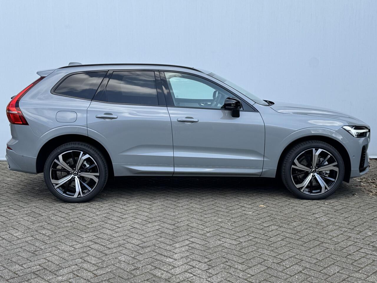 Volvo XC60 2.0 T6 Plug-in hybrid AWD Ultimate Dark Luchtvering | 21 inch wielen | Massage | 360 Camera