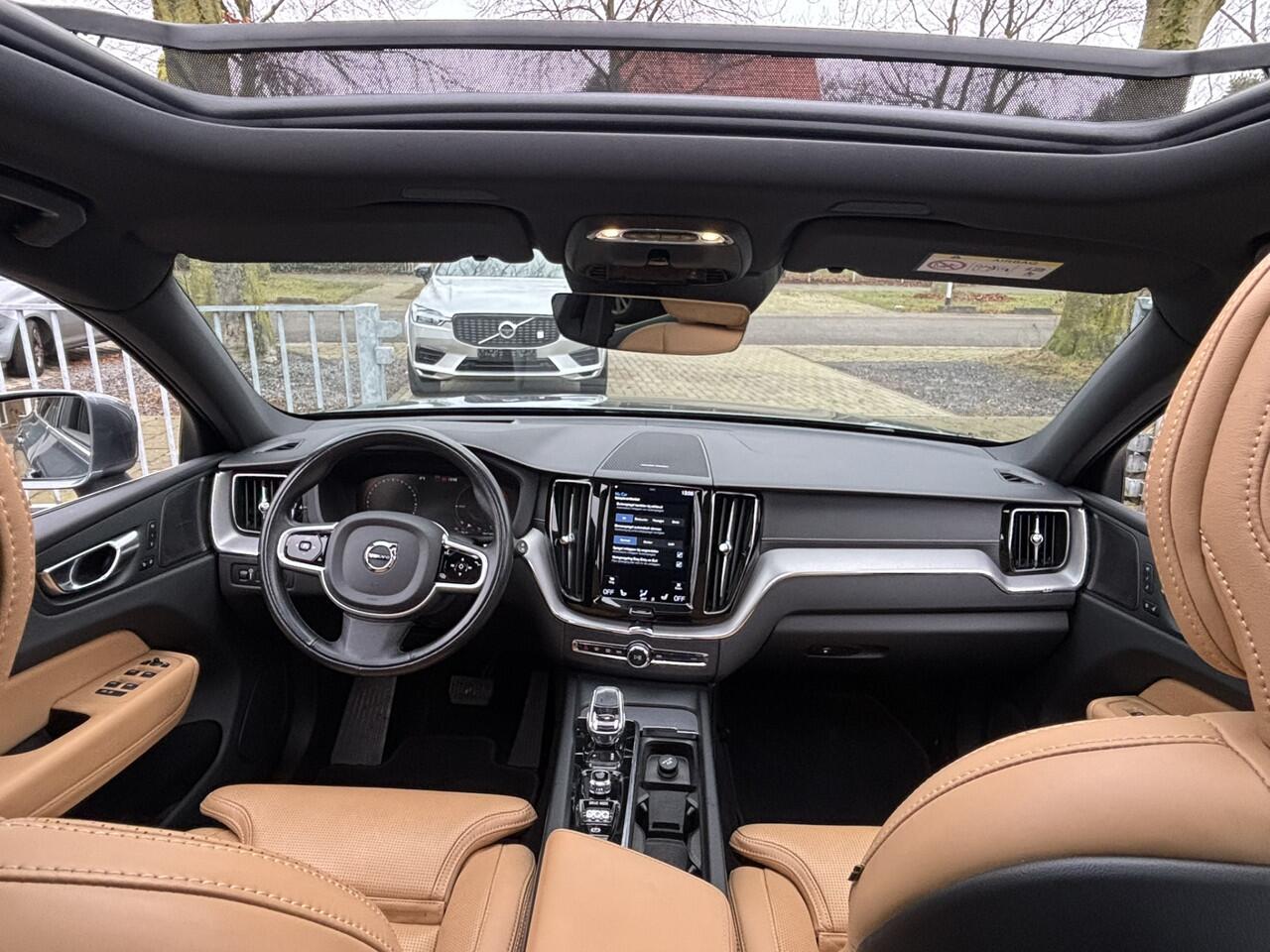 Volvo XC60 T8 AWD Inscription Luchtvering HeadUp Stoelventilatie DABPilot Assist 360