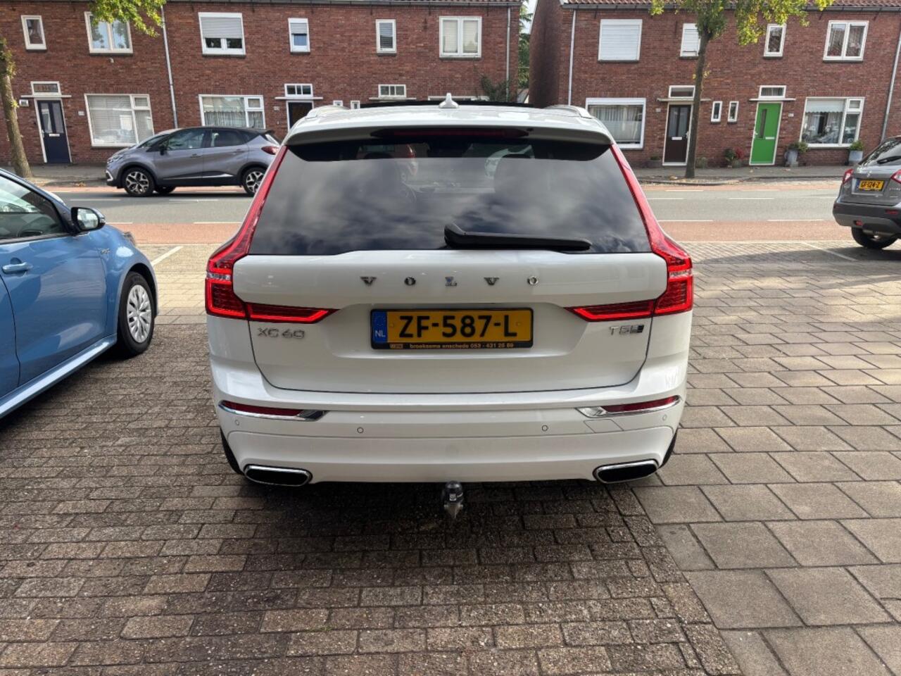 Volvo XC60 2.0 T5 AWD INSCR.