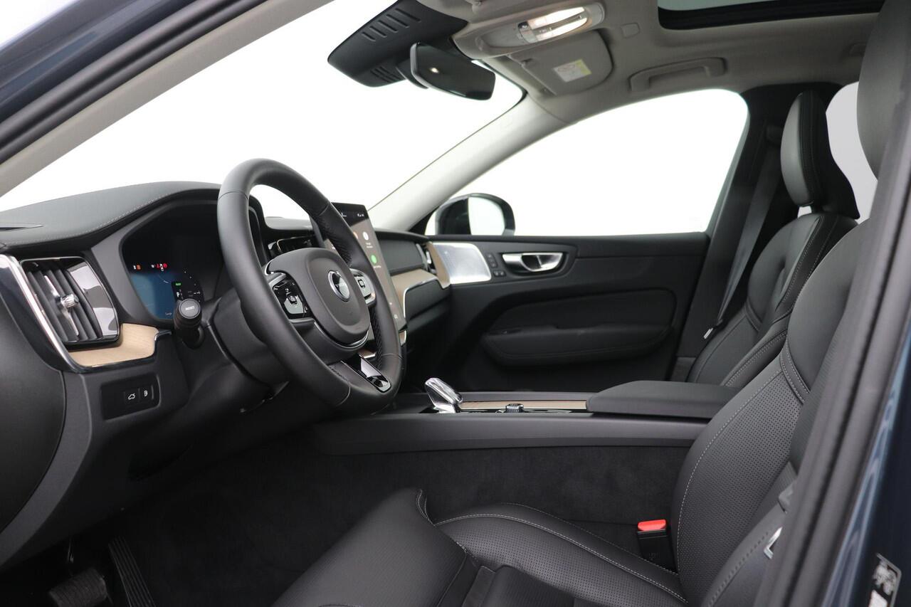 Volvo XC60 T8 Plug-in hybrid Ultra Dark | FACELIFT | MY2026! | Luchtvering | Bowers&Wilkins | 22 Inch | Massage