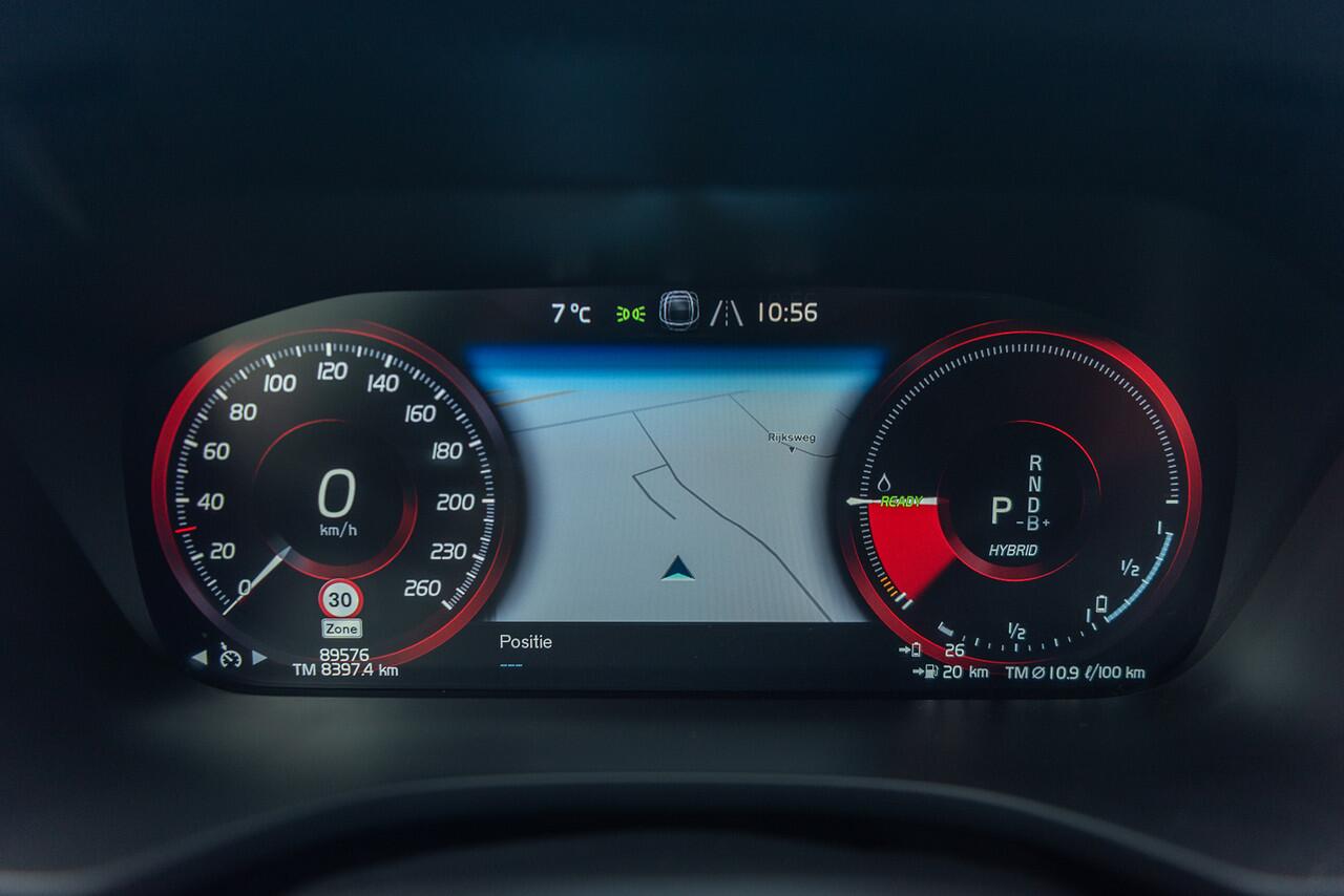 Volvo XC60 T6 Aut. Inscription CruiseControl DAB Panoramadak 340pk