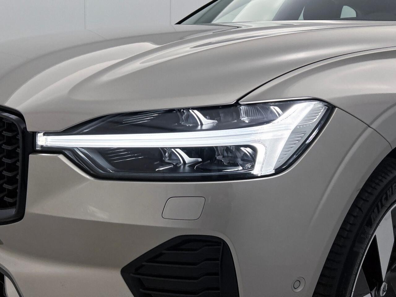 Volvo XC60 T6 AWD Ultra Dark | 360 | Trekhaak