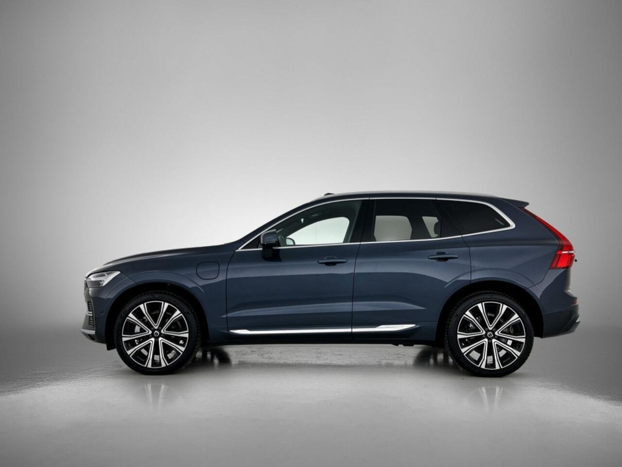 Volvo XC60 2.0 T8 AWD Ultimate Bright | 360° Camera | 21inch velgen |