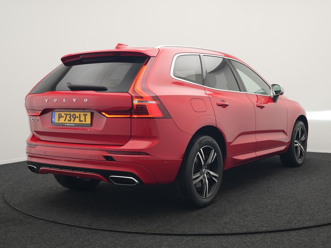 Volvo XC60 T8 Twin Engine AWD R-Design Plug in Hybrid 391pk PHEV | Trekhaak af Fabriek | Panodak | Pilot Assist | Adaptive Cruise | 360 Camera | Carplay | Keyless |