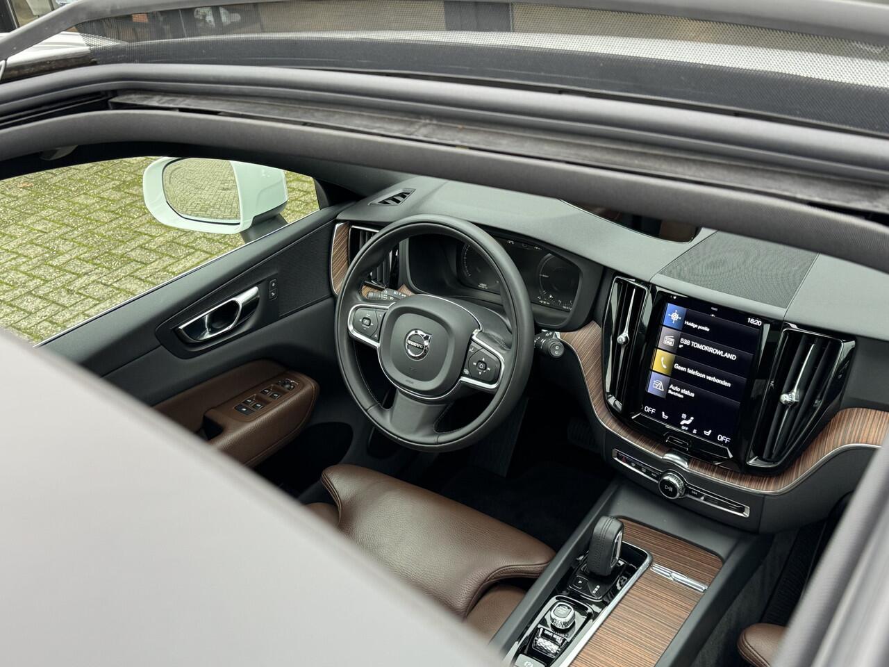 Volvo XC60 2.0 Recharge T6 AWD Inscription | Pano | Leder | Pilot Ass. |