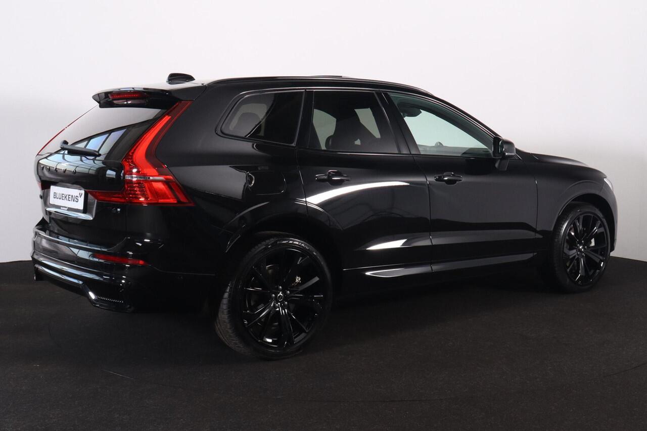 Volvo XC60 T6 Recharge AWD Ultra Black Edition - Panorama/schuifdak - IntelliSafe Assist & Surround - Massage & Ventilatie stoelen - 360º Camera - Bowers & Wilkins audio - Nappa Leder - Adaptieve LED koplampen - Verwarmde voorstoelen & stuur - Parkeersensoren voor &
