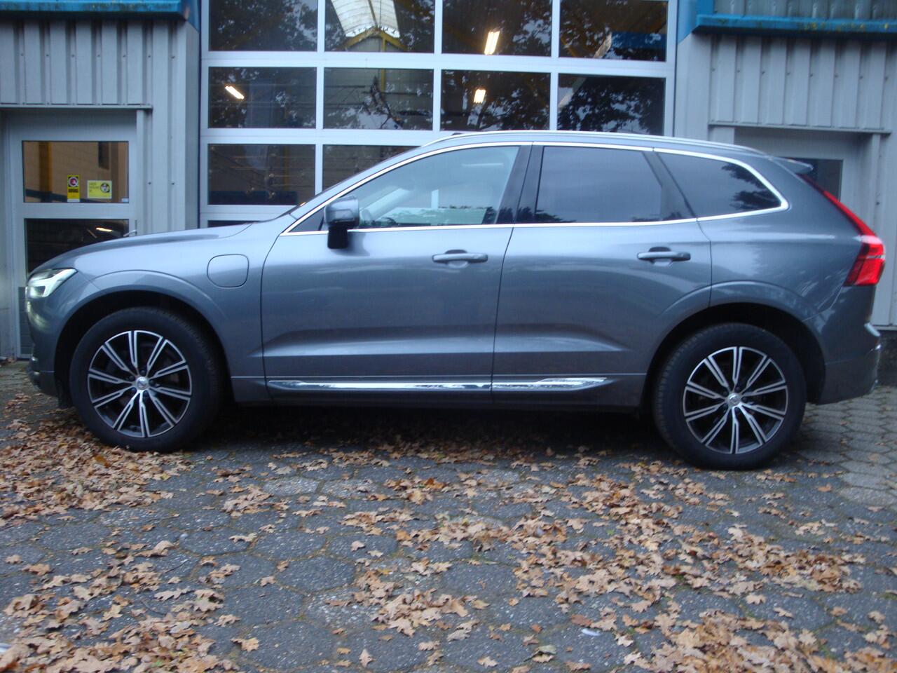 Volvo XC60 2.0 Recharge T6 AWD R-Design