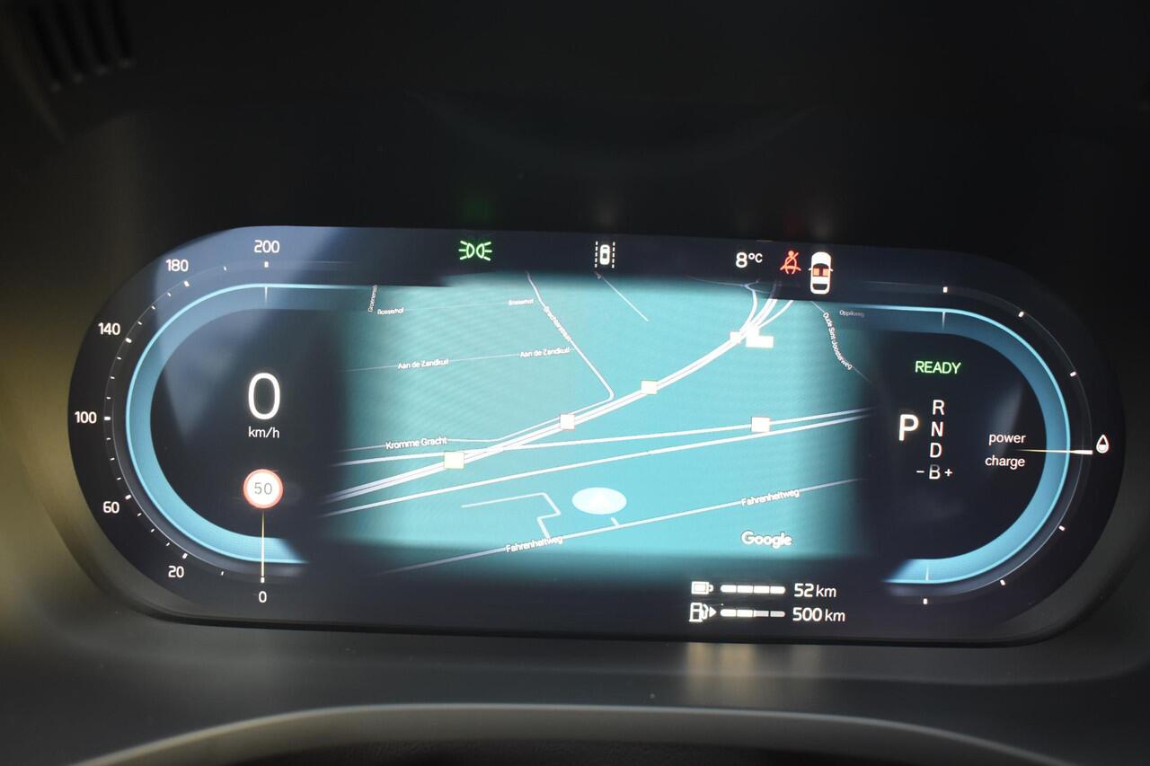 Volvo XC60 T6 350PK Automaat Plug-in hybrid AWD Plus Dark / Panoramadak / Harman Kardon / Luchtvering / 360 camera / Sport stoelen / 21'' velgen / NIEUWPRIJS EUR 81.500,-