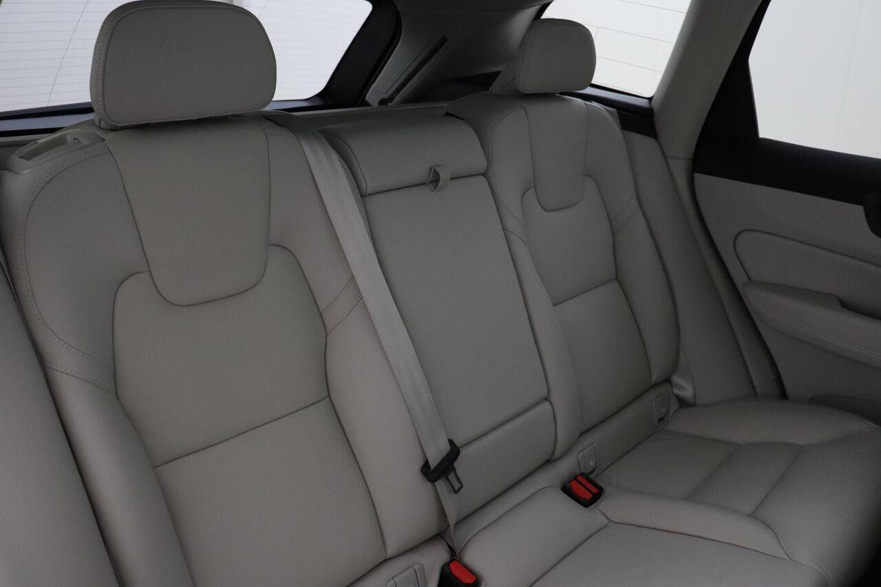 Volvo XC60 T6 PLUG-IN HYBRID AWD PLUS DARK -PANO.DAK|HARMAN/KARDON|POWER-SEATS|ADAP.LED|PRIVACY.GLAS