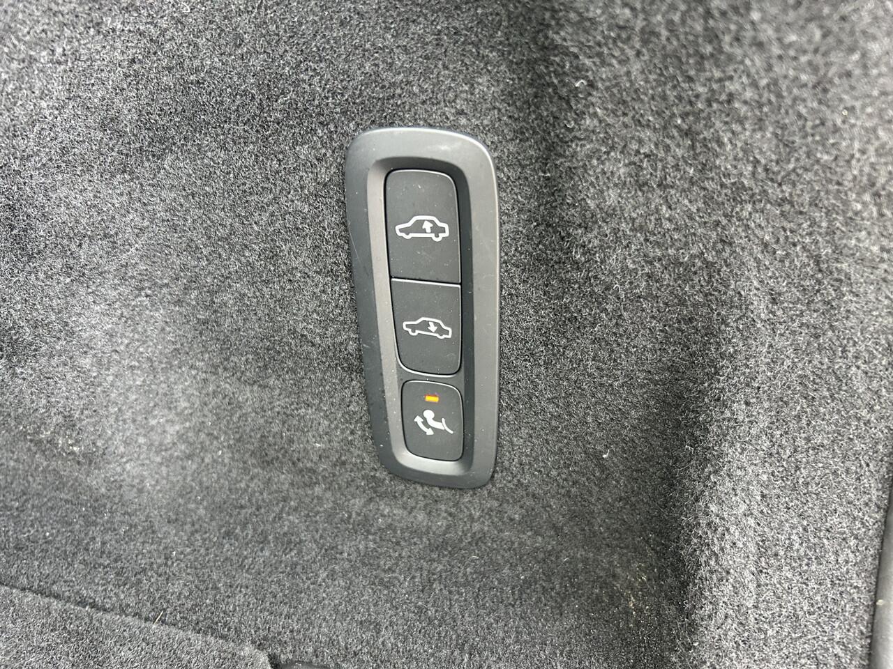 Volvo XC60 B5 Ultimate Bright