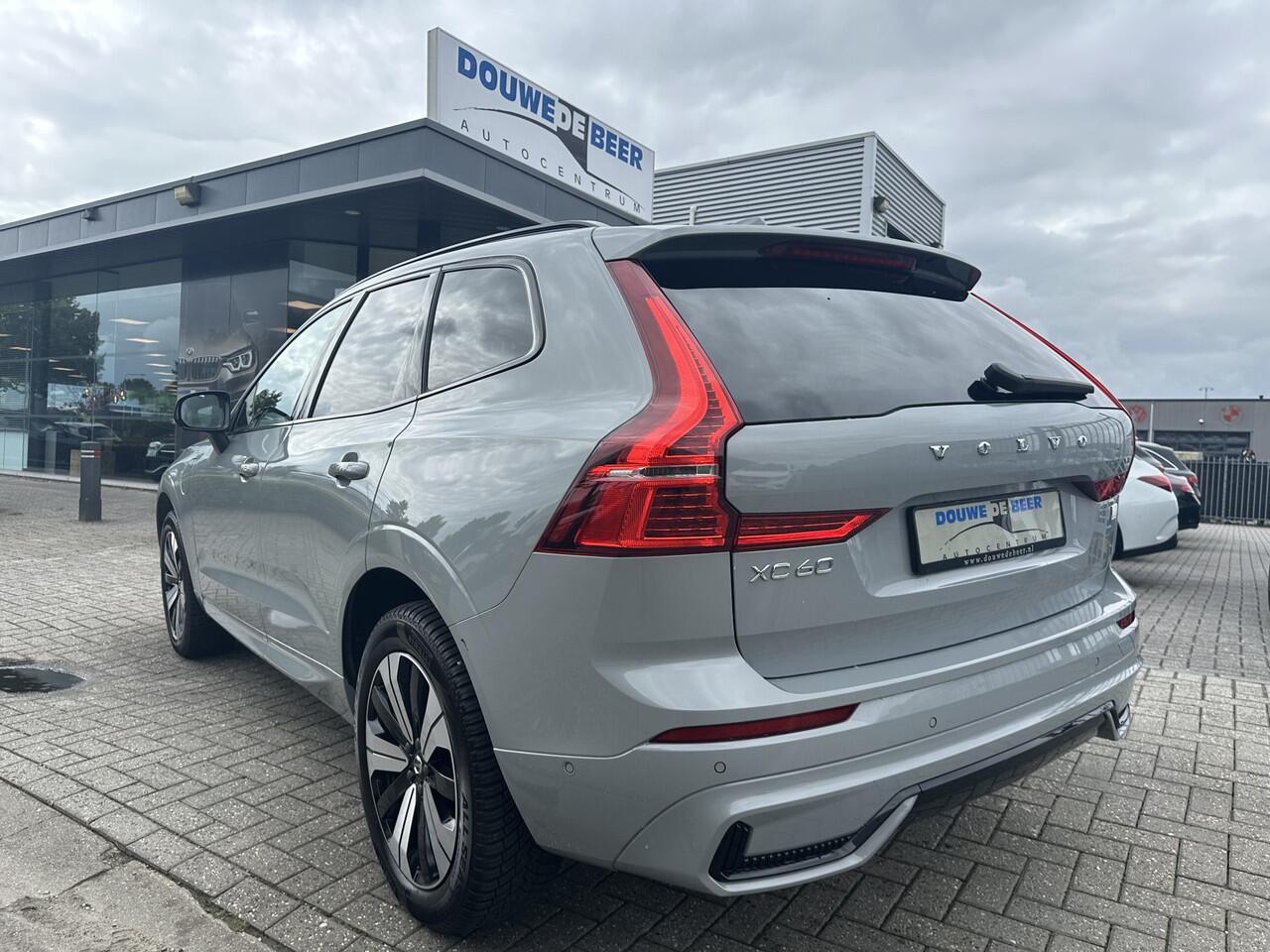 Volvo XC60 2.0 T6 Plug-in hybrid AWD Plus Dark Pano-Dak | 360-Camera | Adapt. LED | Stoel & Stuurverw. | Voorruit verw. | Harman Kardon