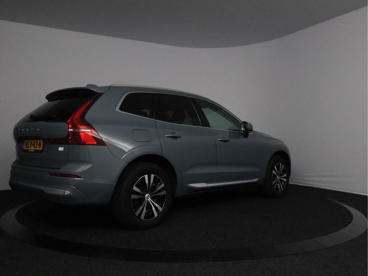 Volvo XC60 2.0 T6 Plug-in hybrid AWD Inscription Panoramadak | Elektrische kofferklep