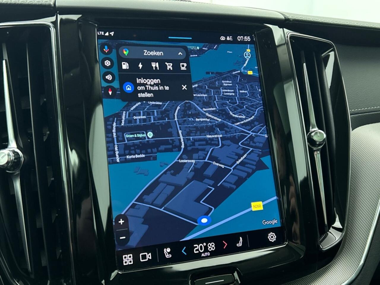 Volvo XC60 2.0 T6 Dark | 20'' | 360* | Trekhaak | Head-Up | H&K | Pano |